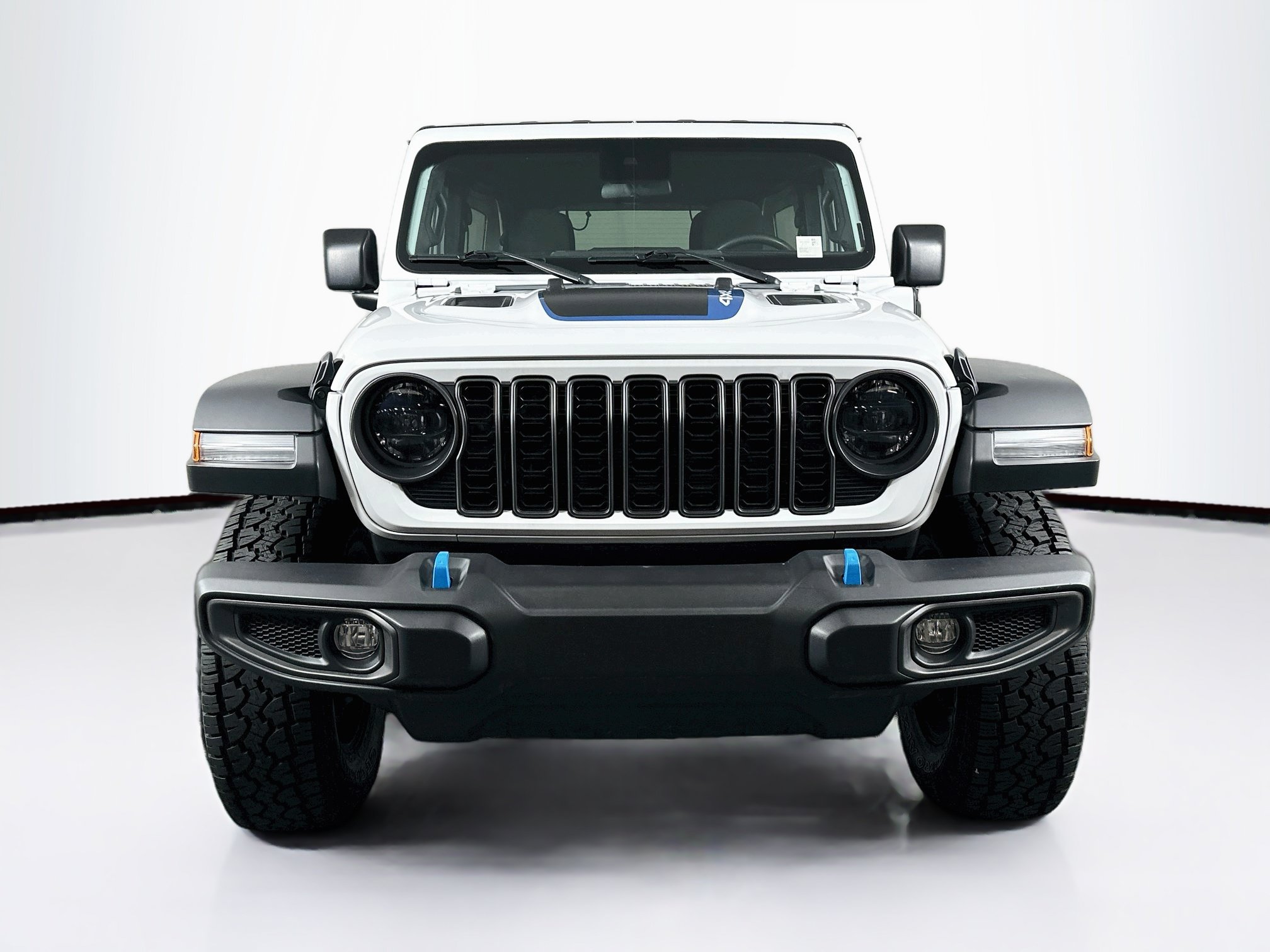 Used 2024 Jeep Wrangler Unlimited Rubicon 4xe AWD/4WD image 2
