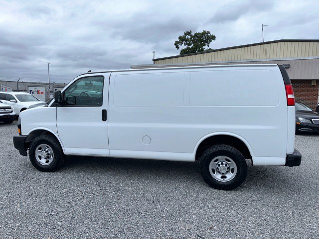 Used 2020 Chevrolet Express 2500 w/ Driver Convenience Package RWD image 12