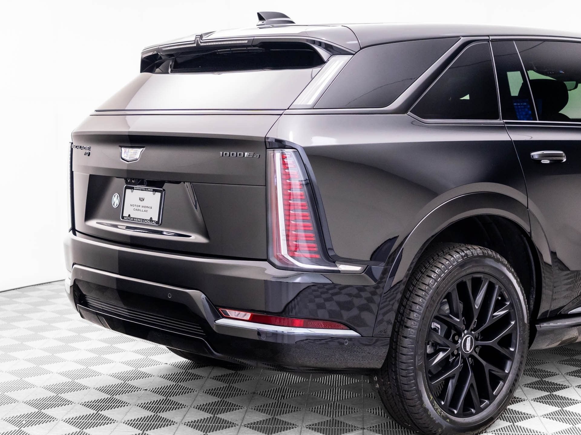 New 2026 Cadillac Escalade IQ Sport 1 w/ LPO, ONYX Package AWD/4WD image 34