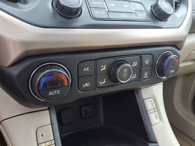Used 2019 GMC Acadia Denali w/ Technology Package AWD/4WD image 34