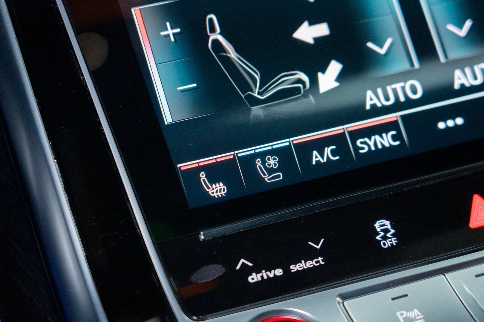 Used 2023 Audi SQ8 Prestige w/ Prestige Package AWD/4WD image 48