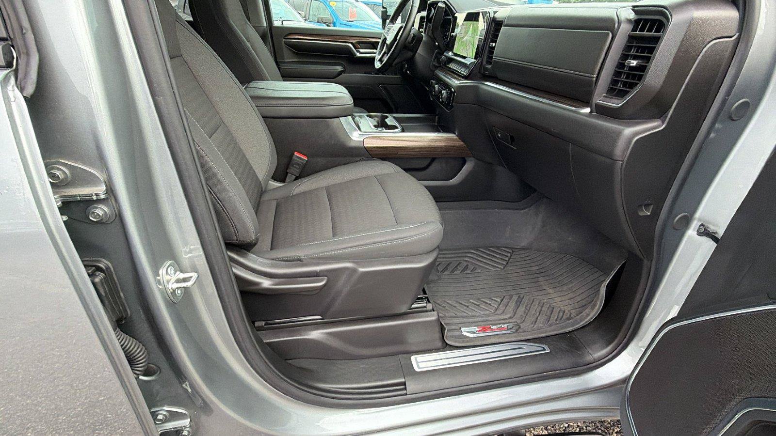 Used 2024 Chevrolet Silverado 2500 LT w/ All Star Edition AWD/4WD image 19
