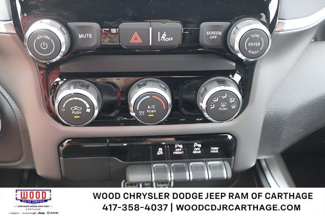 New 2026 RAM 1500 Express AWD/4WD image 23