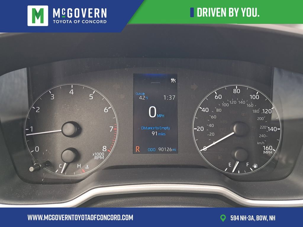 Used 2025 Toyota Corolla SE image 14