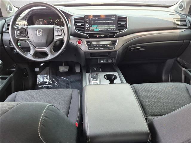 Used 2024 Honda Ridgeline Sport image 14