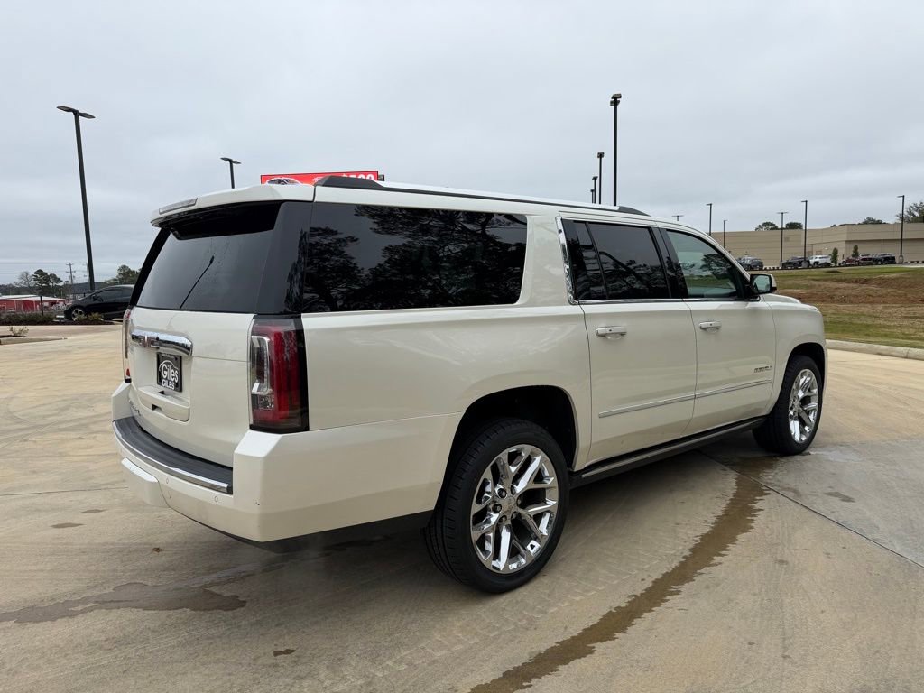 Used 2015 GMC Yukon XL Denali w/ Premium Package image 5