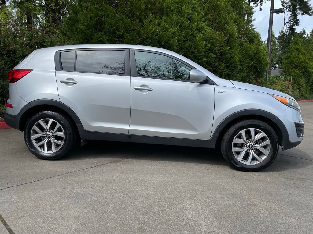 Used 2015 Kia Sportage LX AWD/4WD image 3