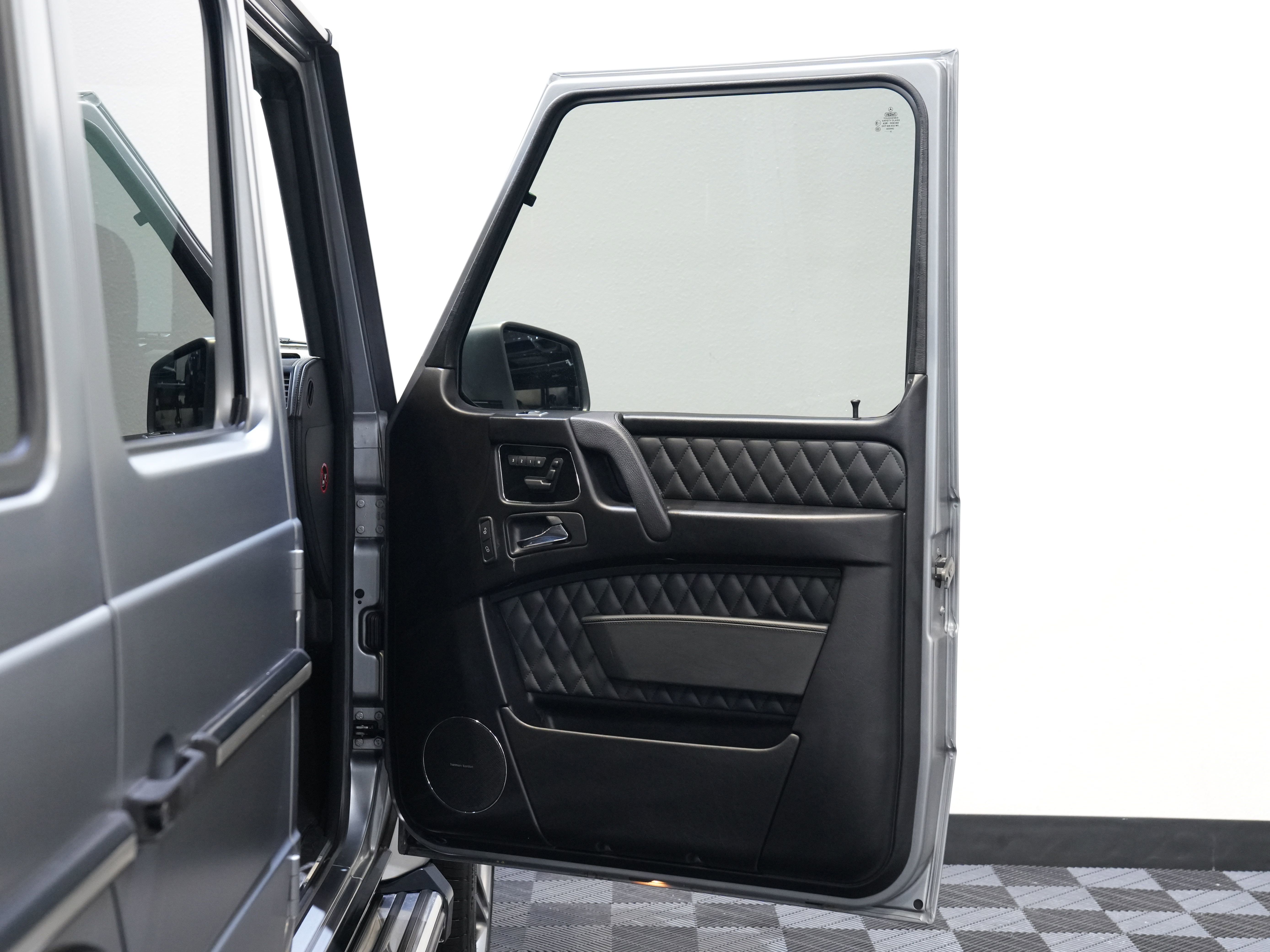 Used 2016 Mercedes-Benz G 63 AMG 4MATIC image 22