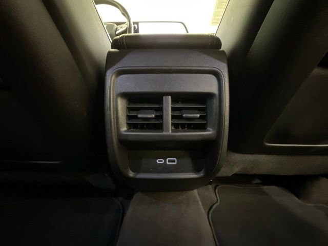 Used 2024 Cadillac XT4 Premium Luxury AWD/4WD image 26