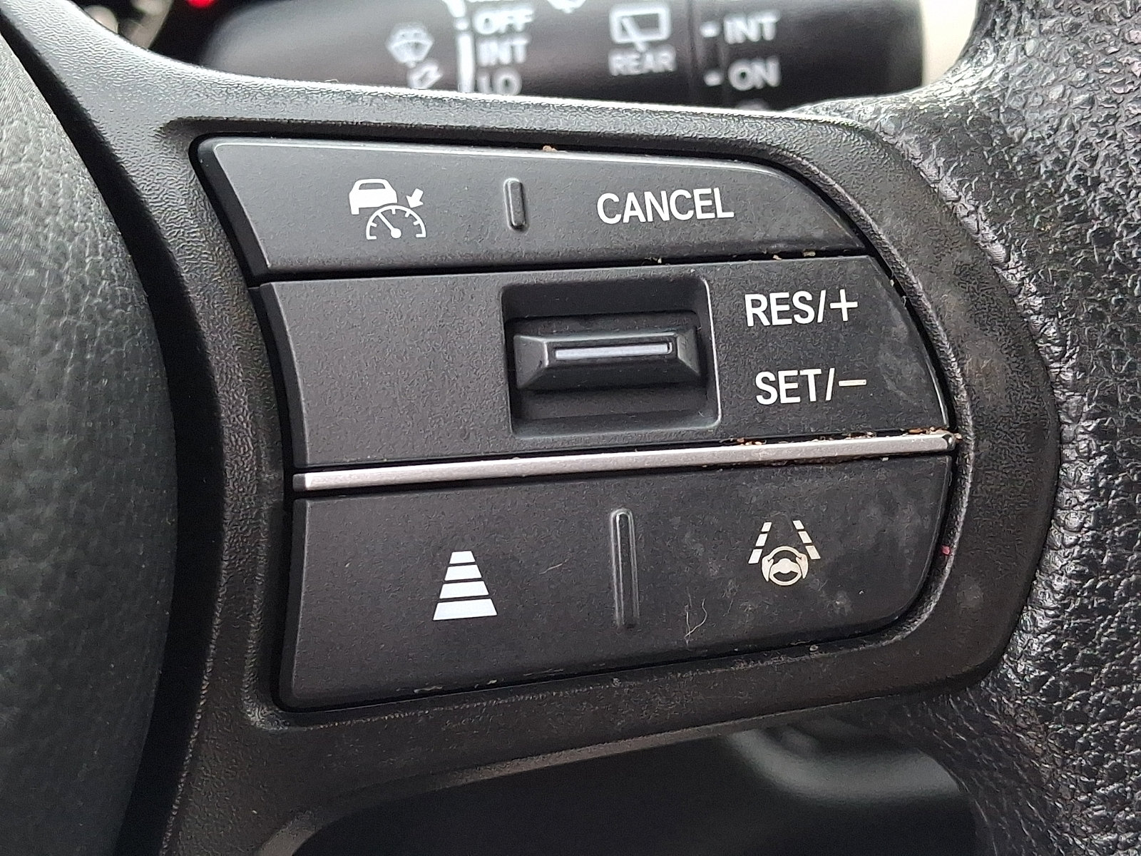 Used 2024 Honda HR-V LX image 21