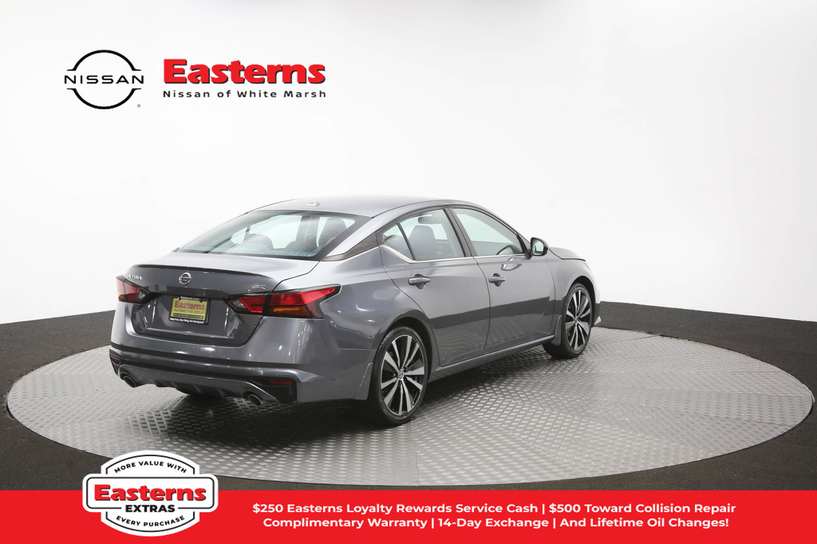 Used 2020 Nissan Altima 2.5 SR FWD image 39