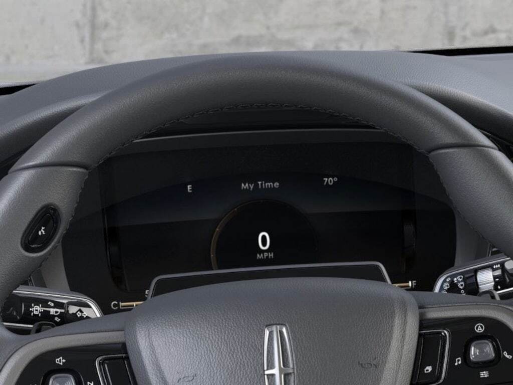 New 2025 Lincoln Corsair FWD w/ Equipment Group 101A image 35