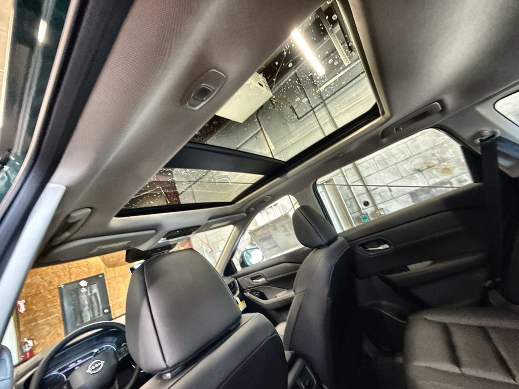 New 2026 Nissan Rogue Dark Armor AWD/4WD image 16