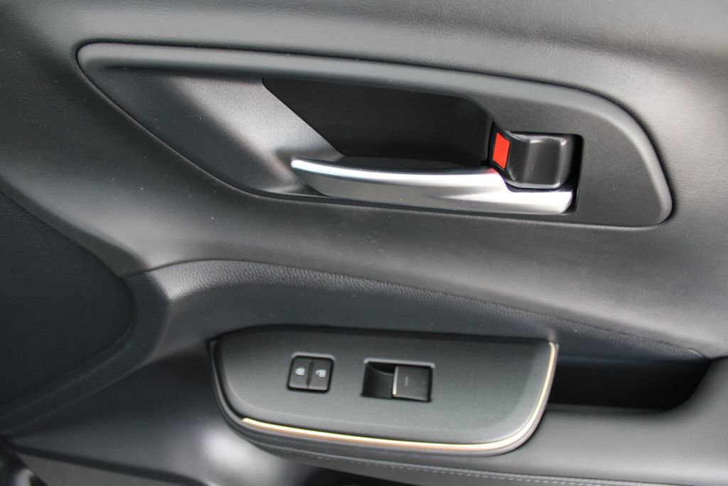 Certified 2023 Toyota Crown XLE image 44