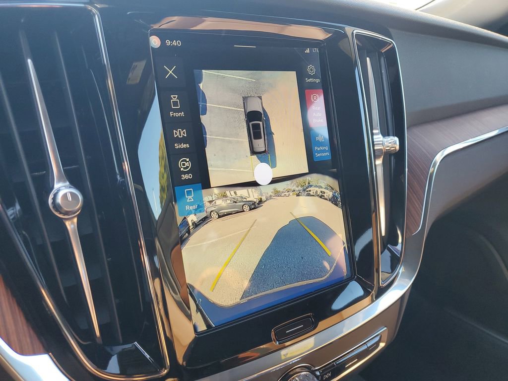 New 2026 Volvo V60 B5 Cross Country Plus image 9