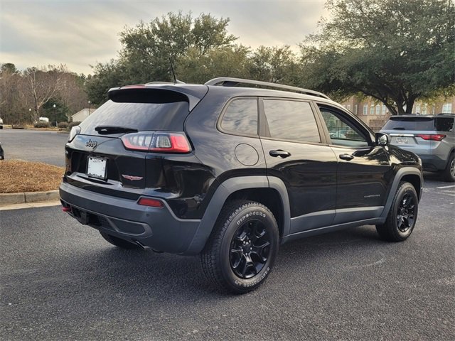 Used 2019 Jeep Cherokee Trailhawk image 16