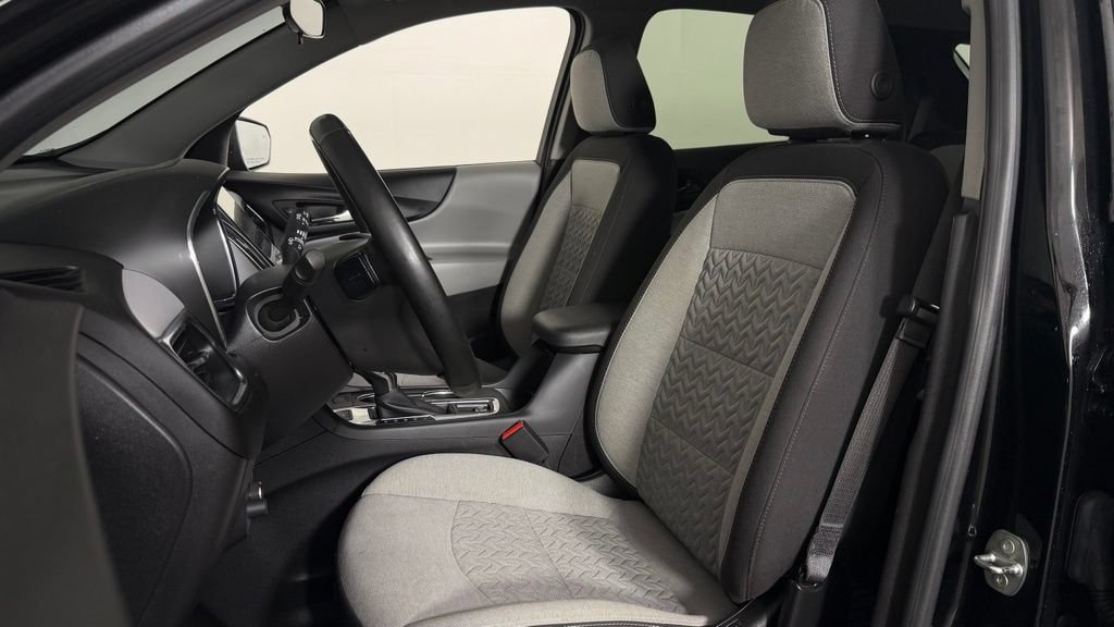 Used 2023 Chevrolet Equinox LT AWD/4WD image 17