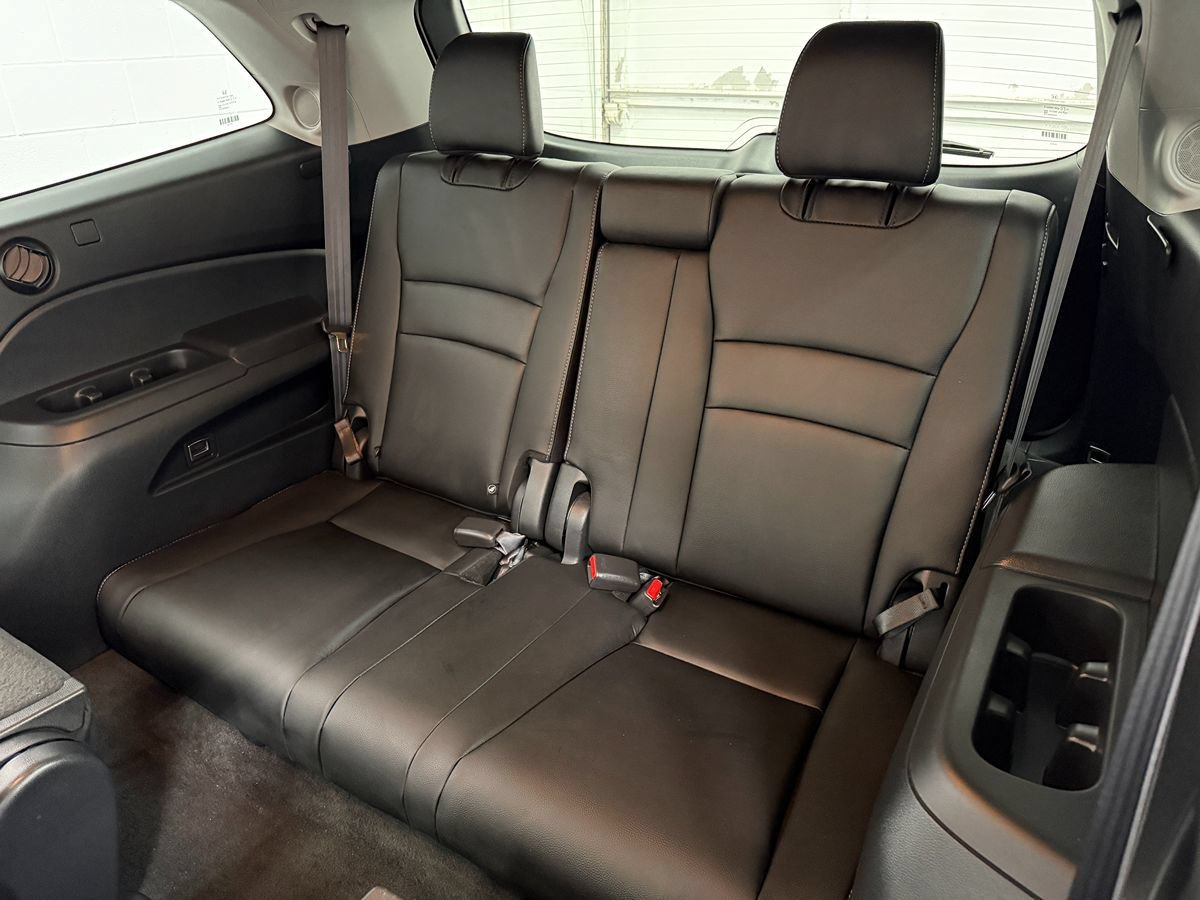 Used 2022 Honda Pilot Touring image 13
