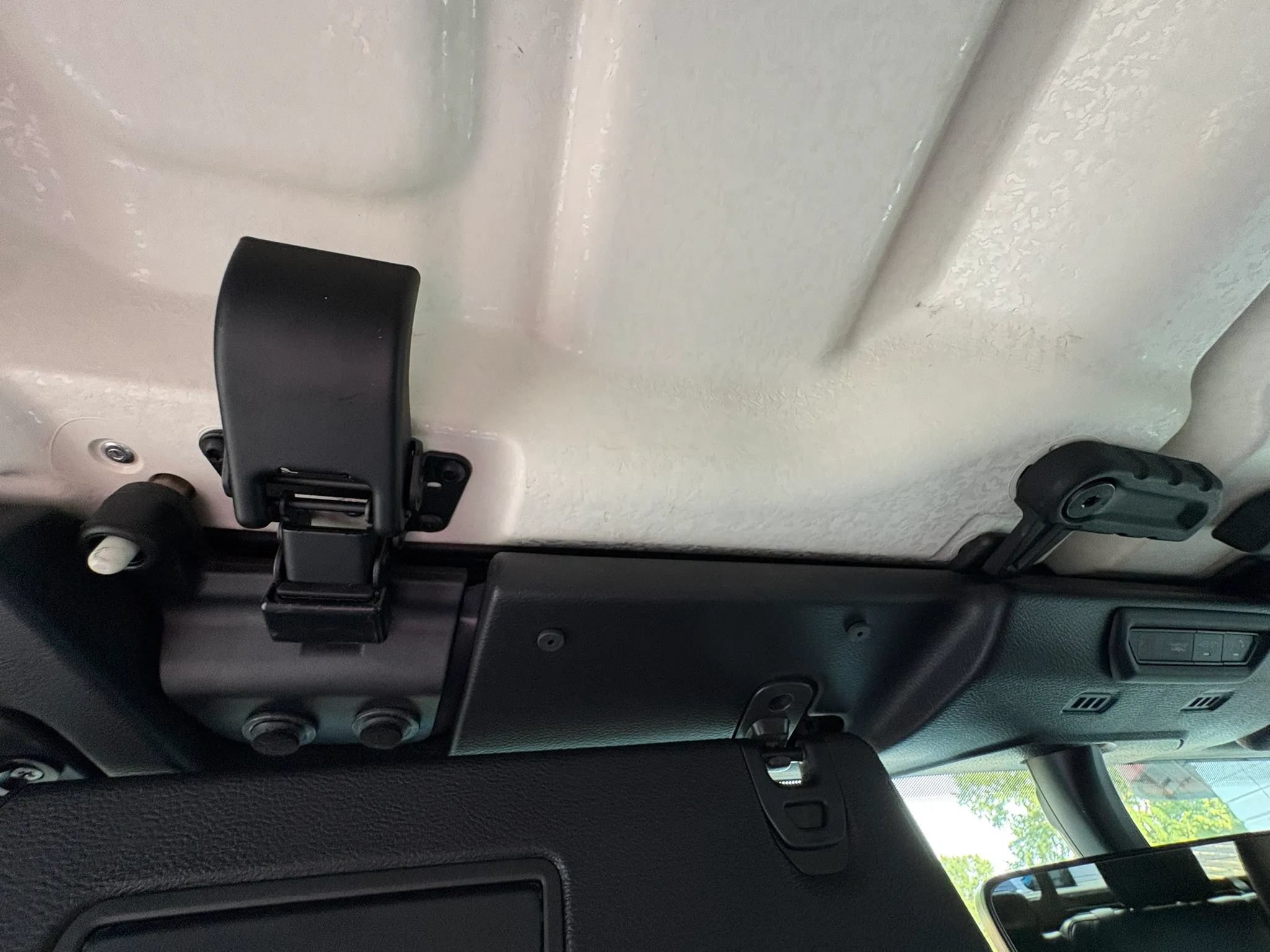 Used 2022 Jeep Gladiator Mojave w/ Cold Weather Group AWD/4WD image 53