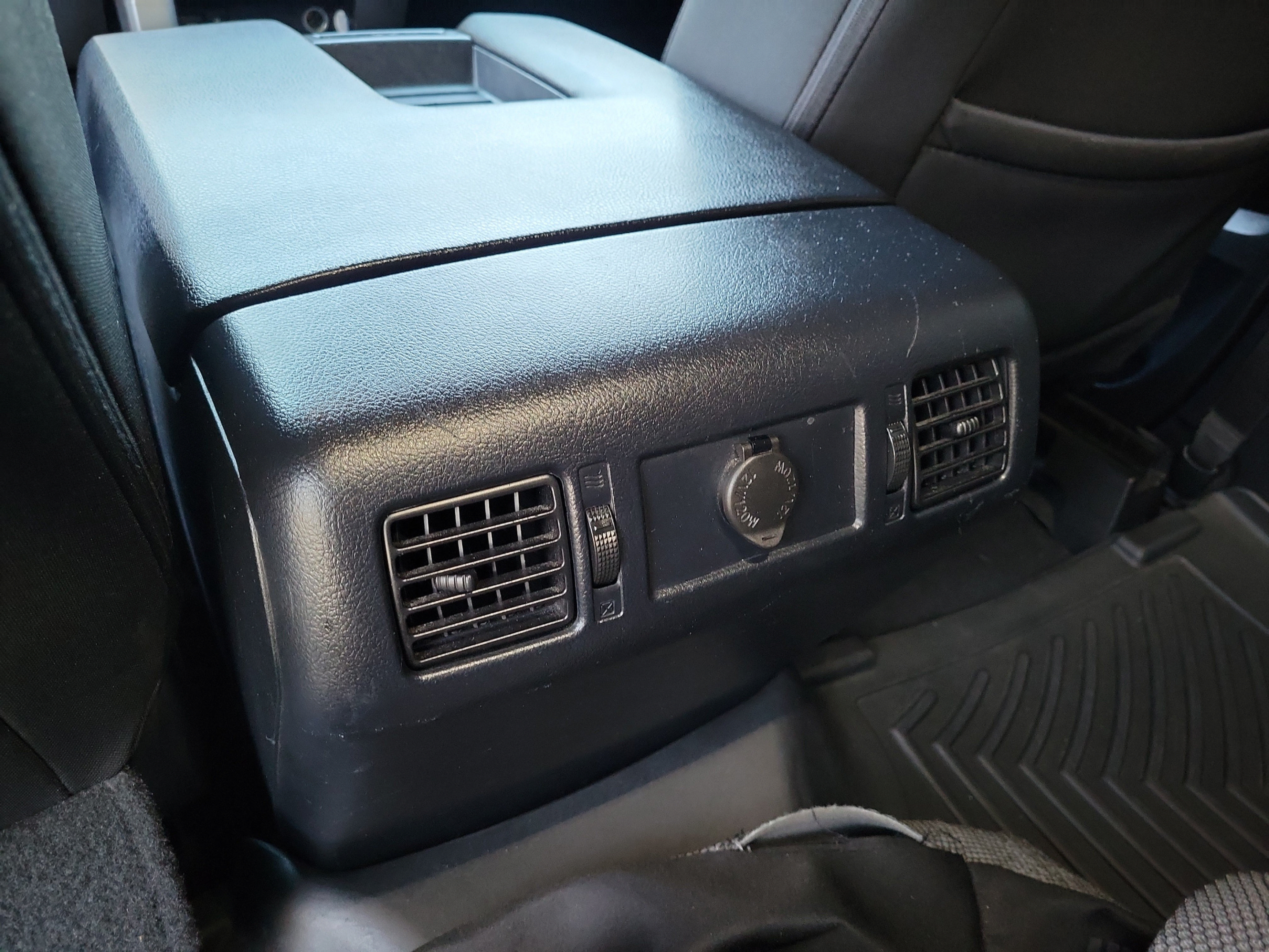 Used 2020 Toyota Tundra SR5 w/ SR5 Upgrade Package RWD image 12