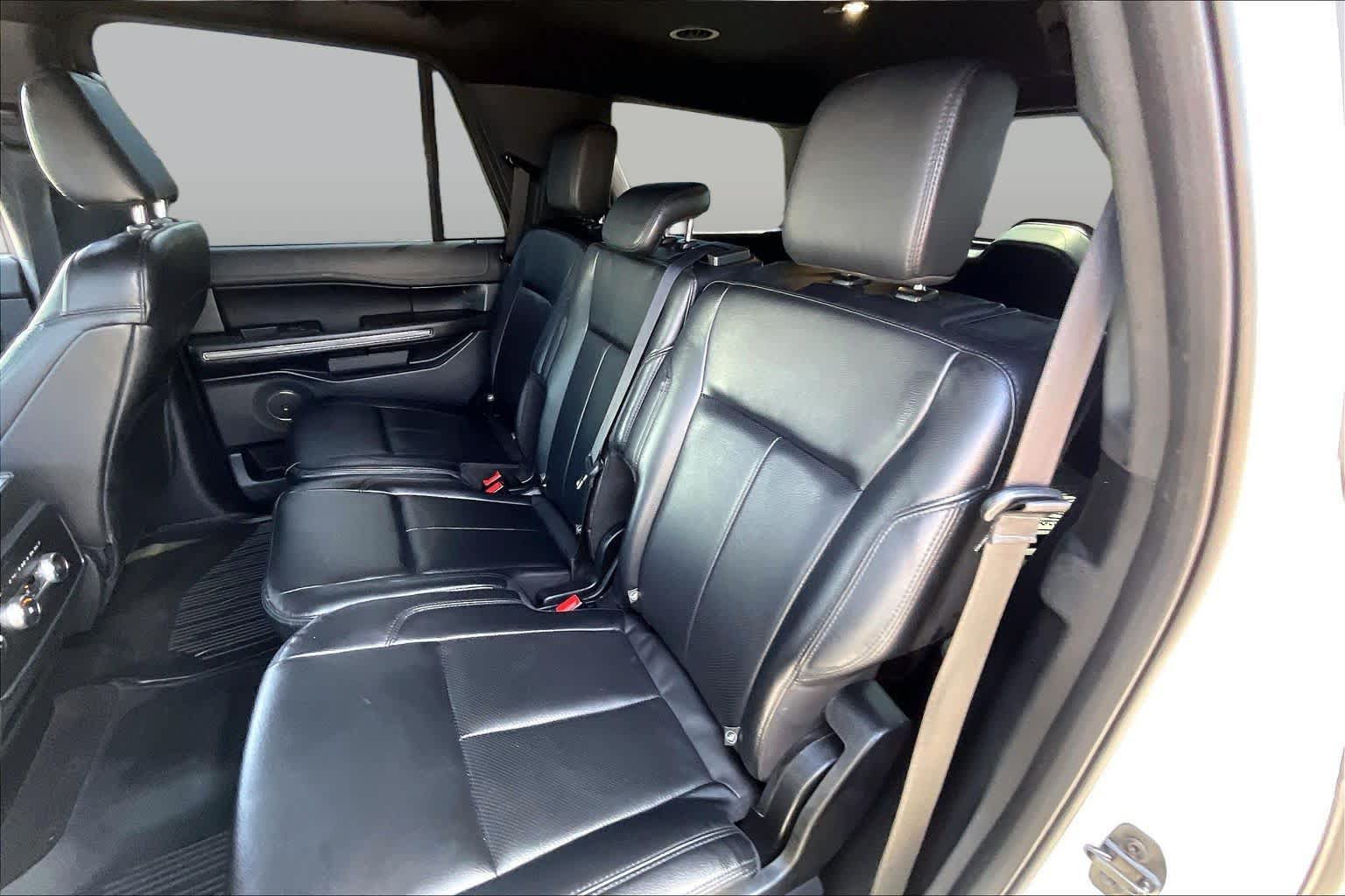 Used 2021 Ford Expedition XLT AWD/4WD image 20