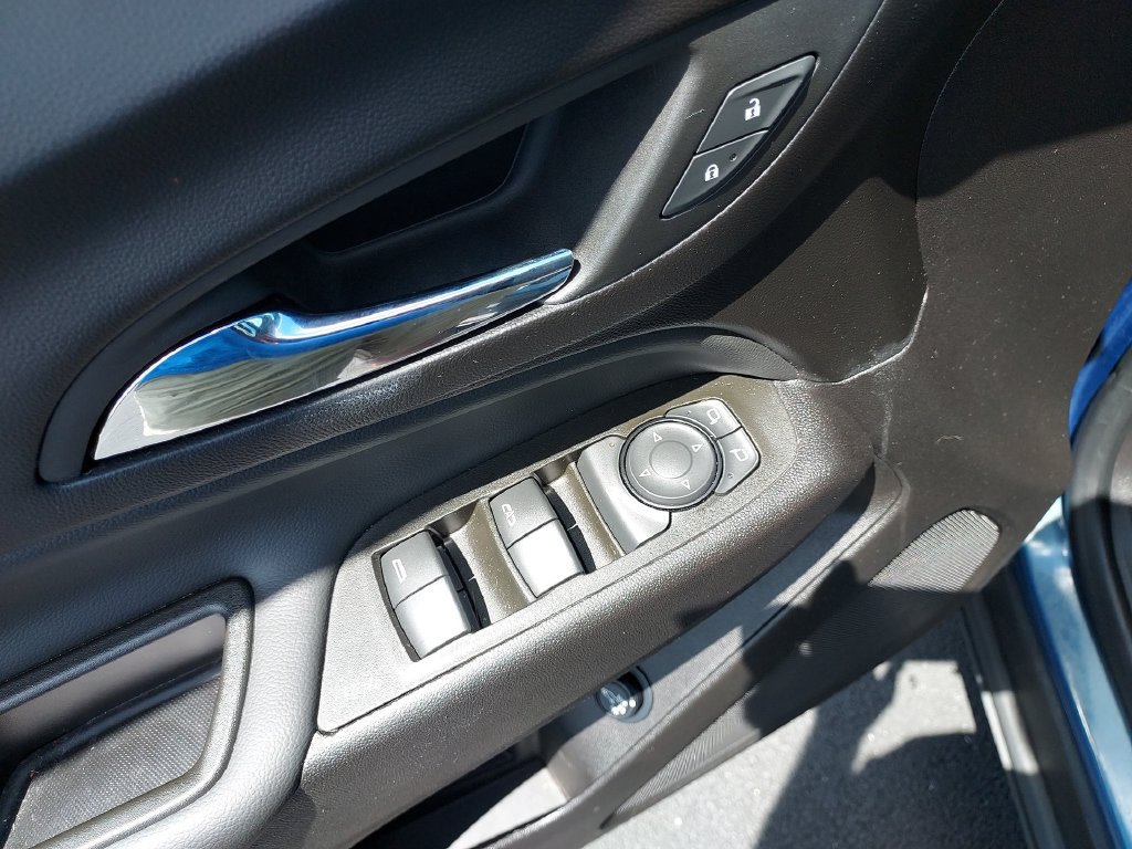 Used 2024 Chevrolet Equinox LT FWD image 19
