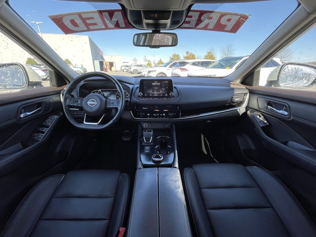 Used 2023 Nissan Rogue SL image 29