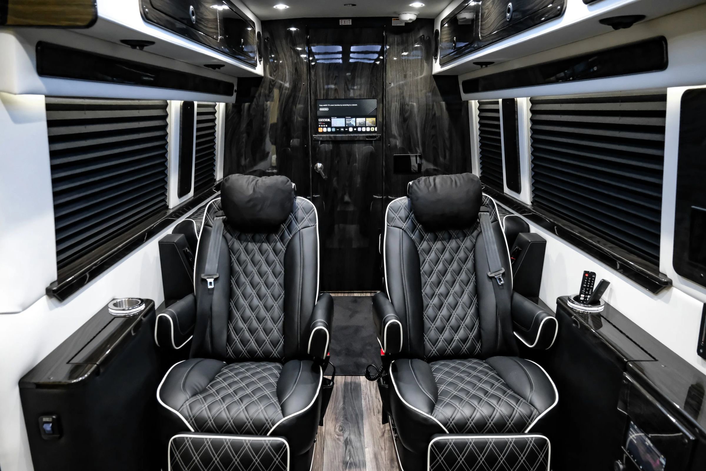 Used 2024 Mercedes-Benz Sprinter 3500 image 37