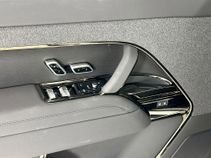 Used 2025 Land Rover Range Rover Sport Dynamic SE AWD/4WD image 20