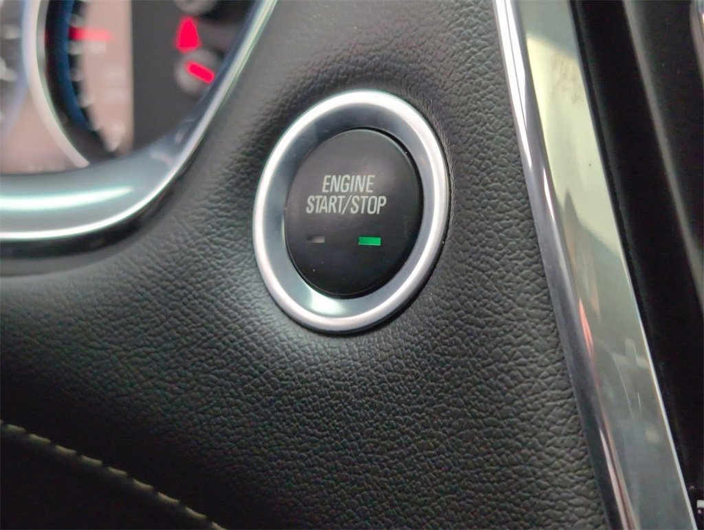 Used 2023 Chevrolet Traverse Premier image 17