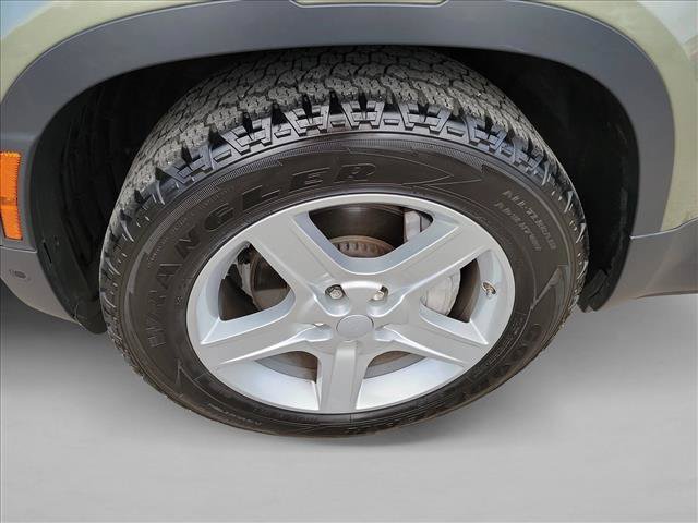 Used 2020 Land Rover Defender 110 First Edition AWD/4WD image 9