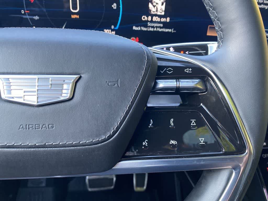 Certified 2026 Cadillac Vistiq Premium Luxury w/ LPO, Floor Liner Package AWD/4WD image 20