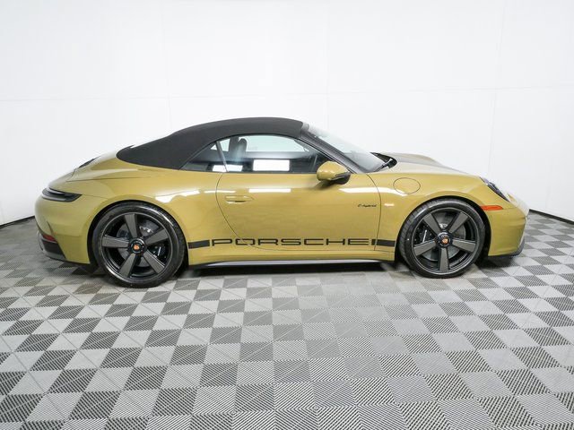 New 2026 Porsche 911 GTS image 25