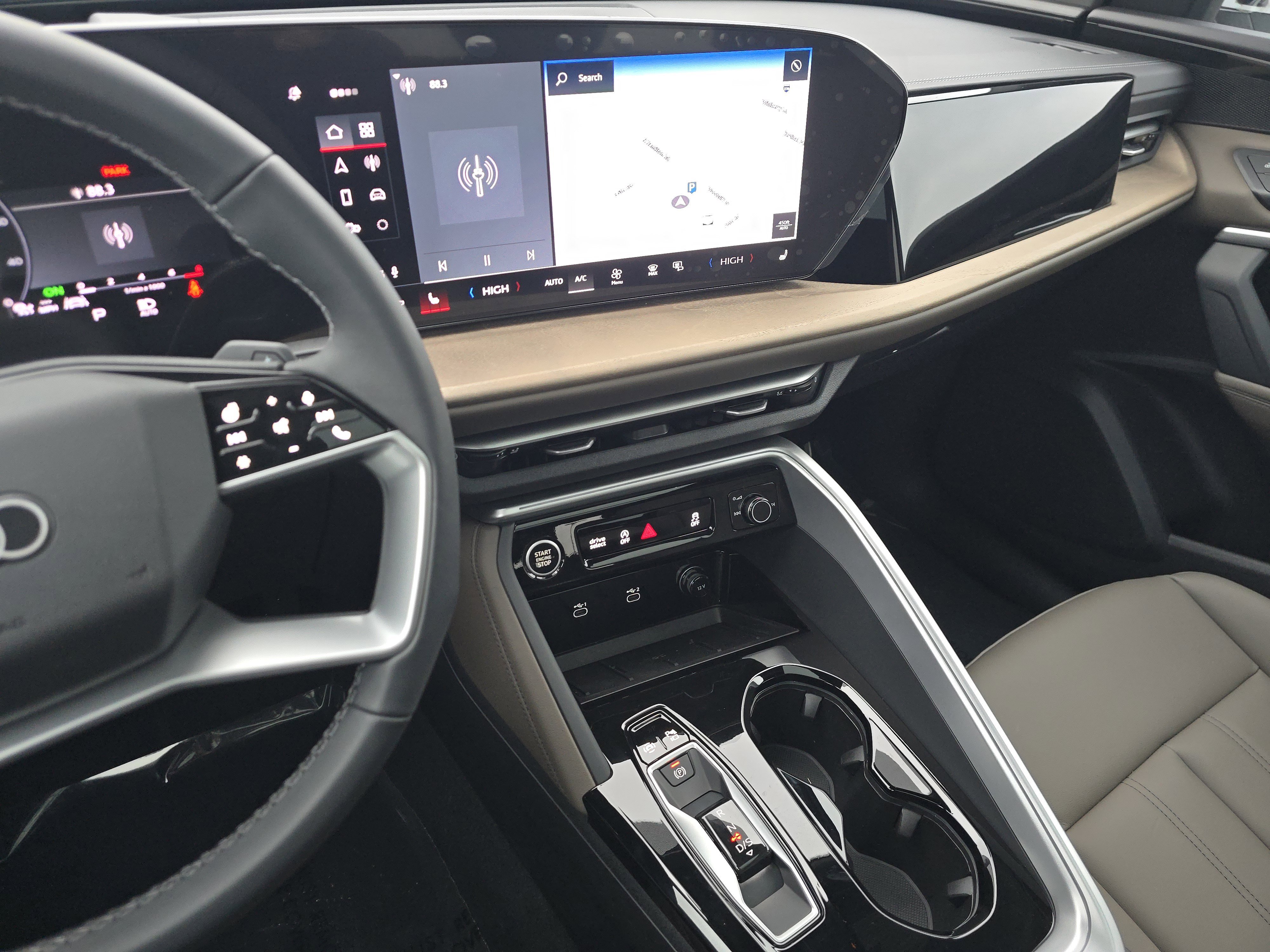 New 2025 Audi Q5 Premium image 24