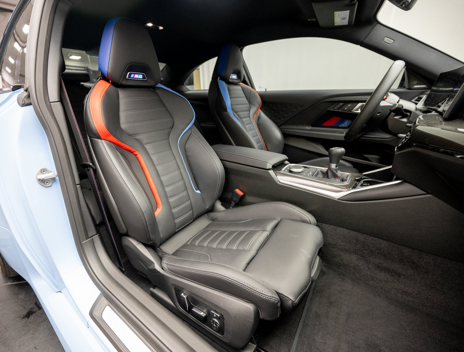 Used 2026 BMW M2 w/ Lighting Package RWD image 15