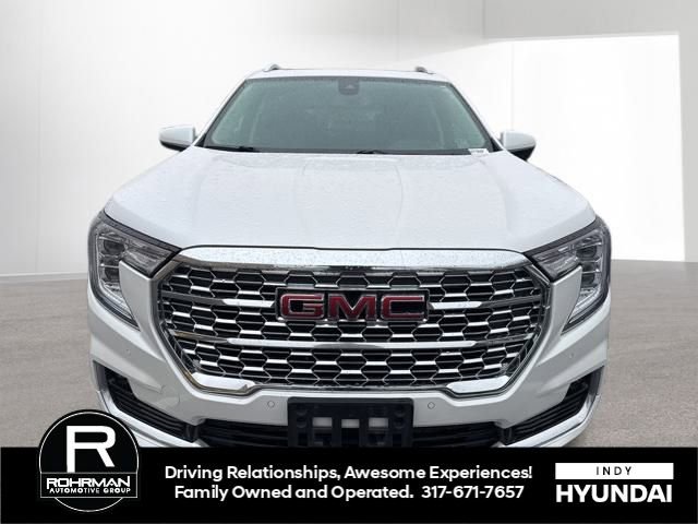 Used 2022 GMC Terrain Denali image 5