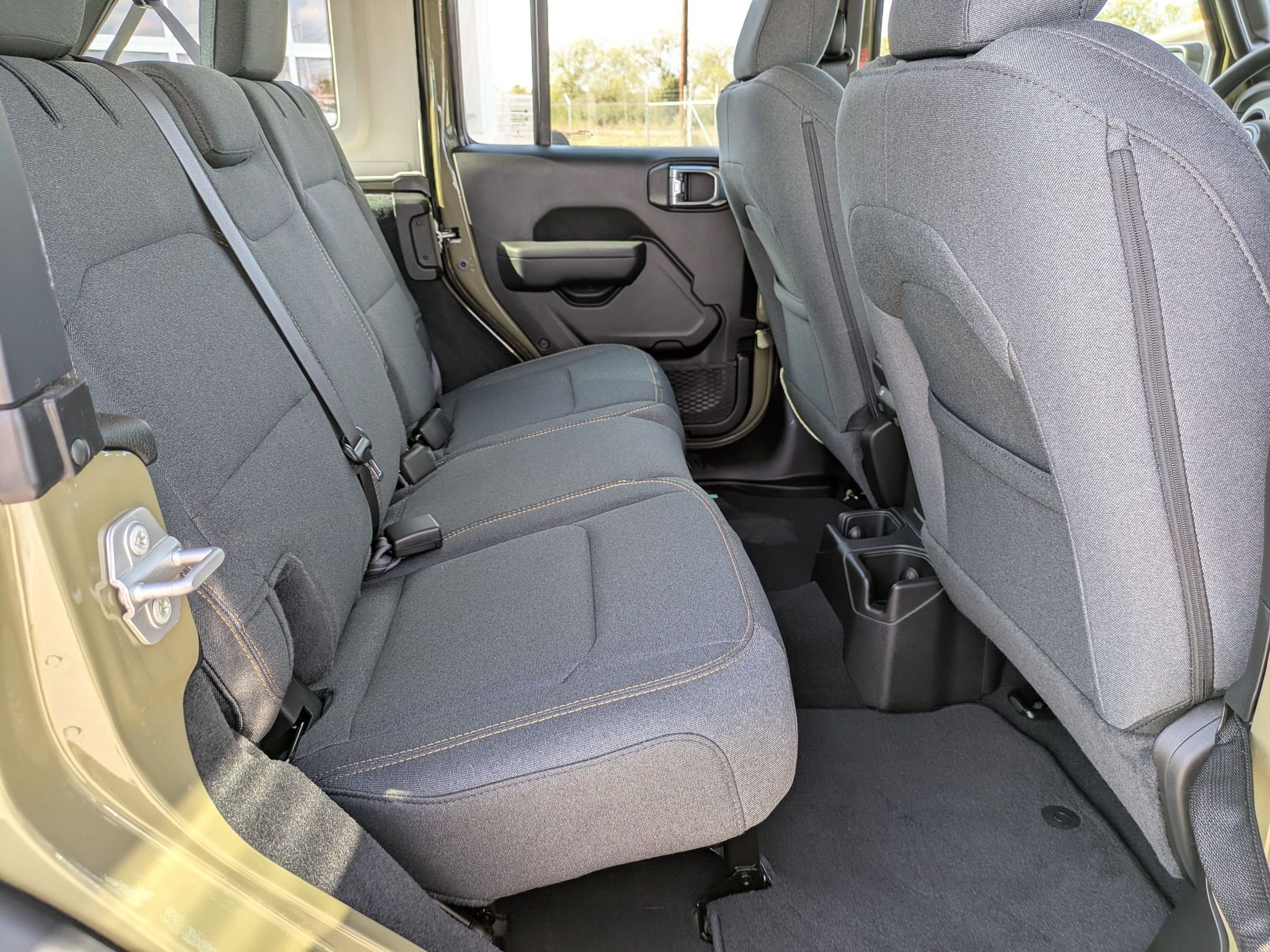 Certified 2025 Jeep Wrangler Sport image 24