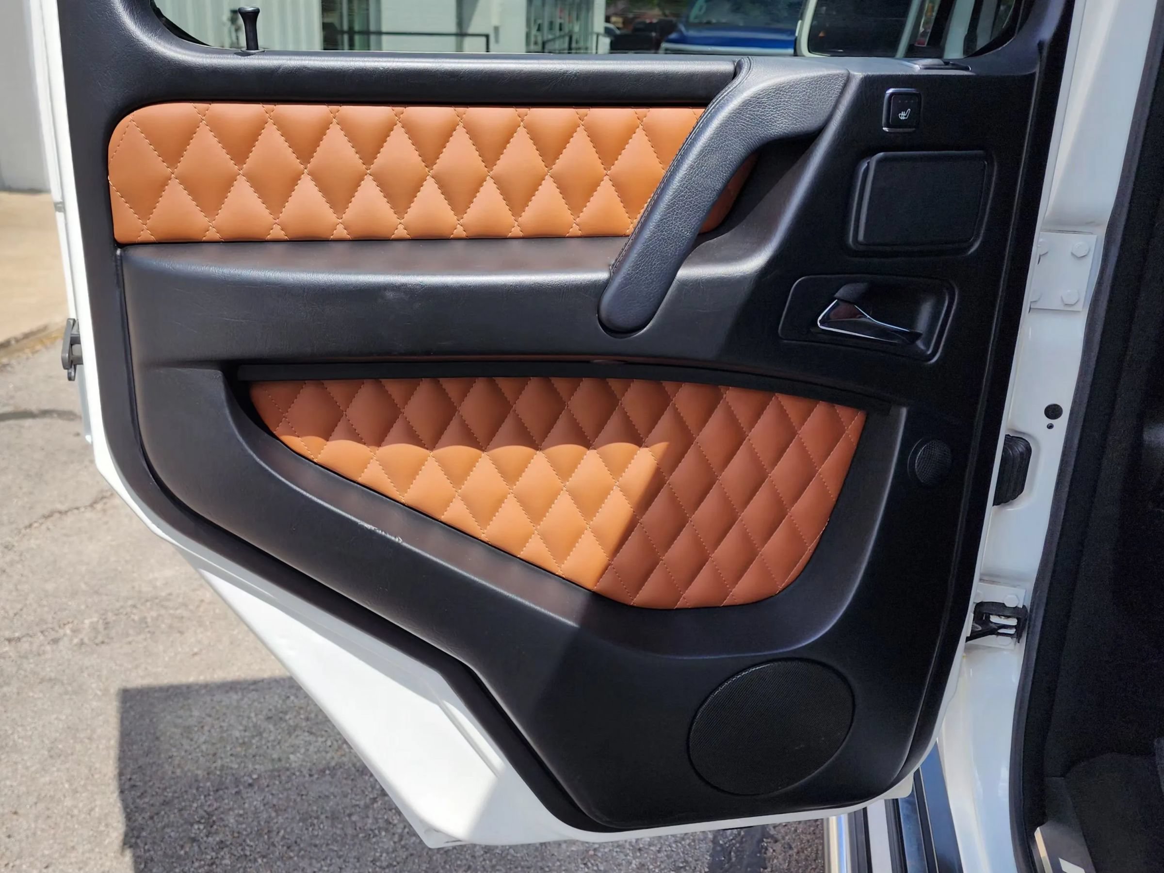 Used 2014 Mercedes-Benz G 63 AMG 4MATIC image 14