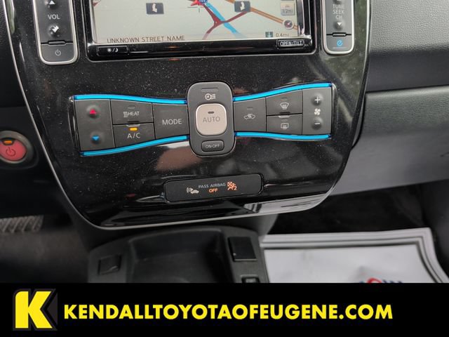 Used 2016 Nissan Leaf SL FWD image 16
