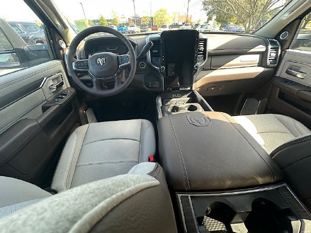 New 2026 RAM 3500 Laramie w/ Max Tow Package AWD/4WD image 22