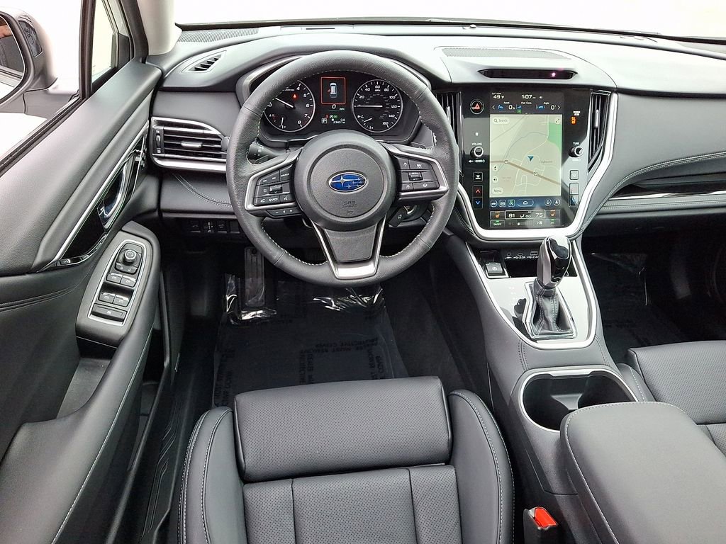 Used 2025 Subaru Outback Limited image 12
