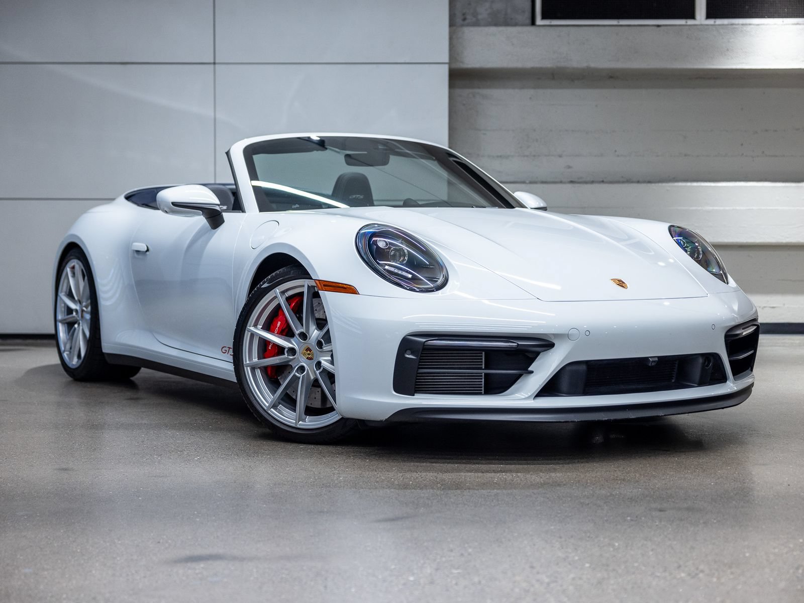 Certified 2022 Porsche 911 Carrera GTS w/ Premium Package RWD image 10
