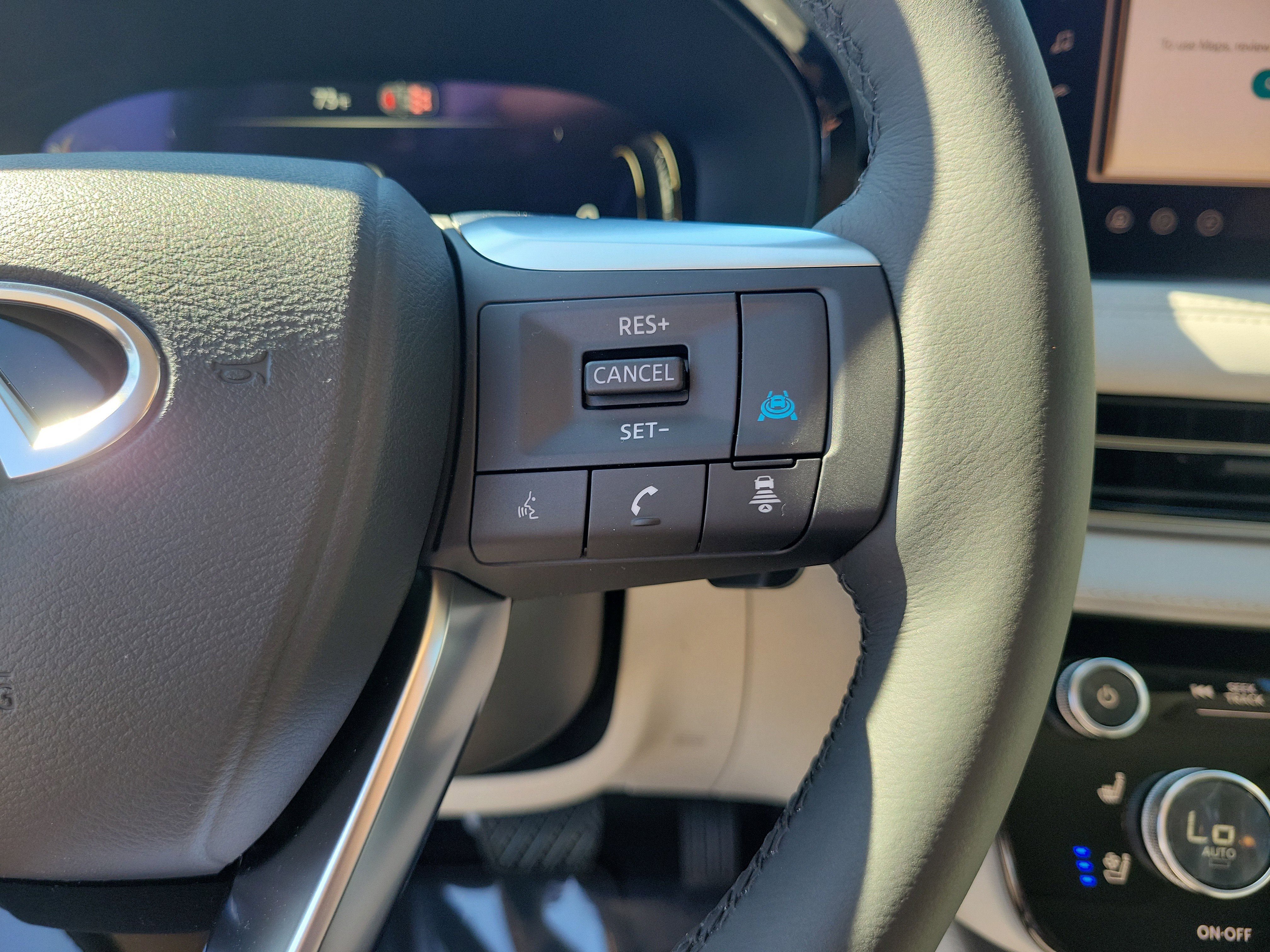 New 2026 INFINITI QX60 Luxe w/ Cargo Package image 13