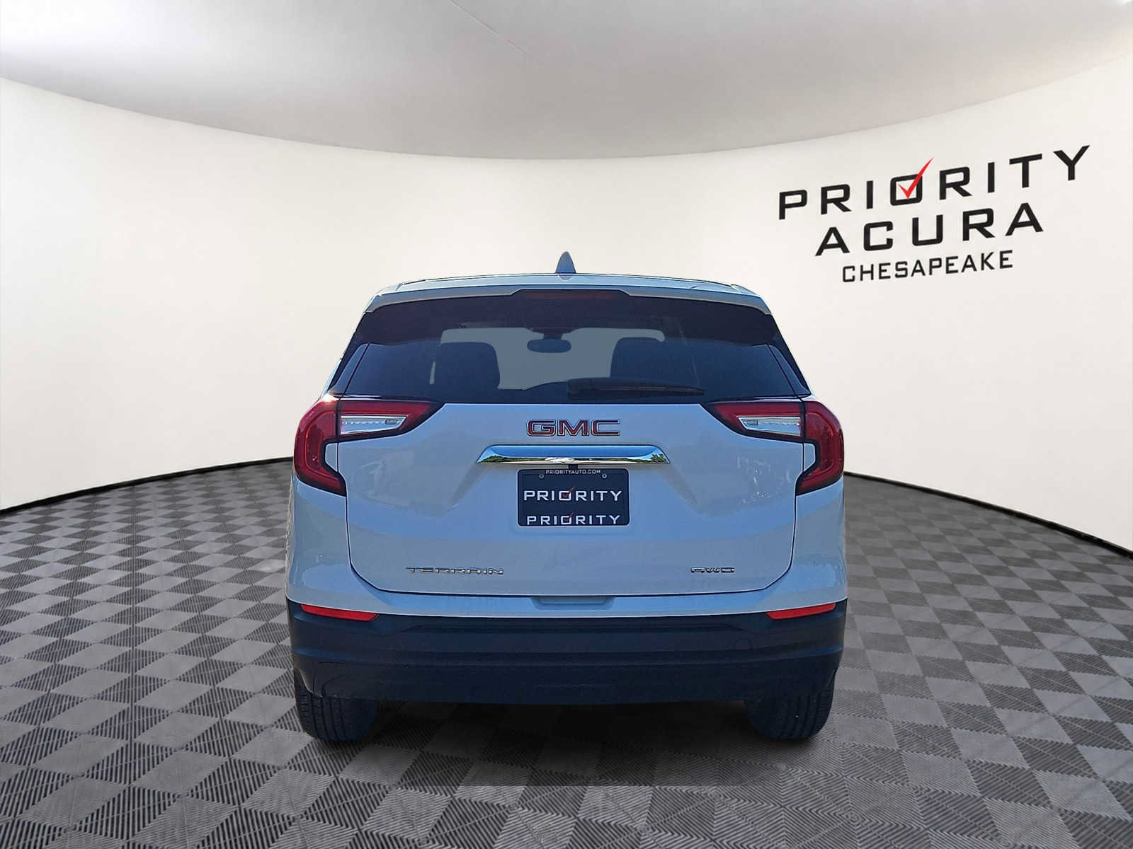 Used 2024 GMC Terrain SLE AWD/4WD image 5