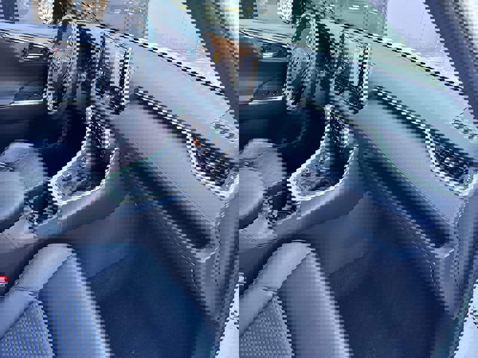 Used 2020 Toyota RAV4 XSE image 26