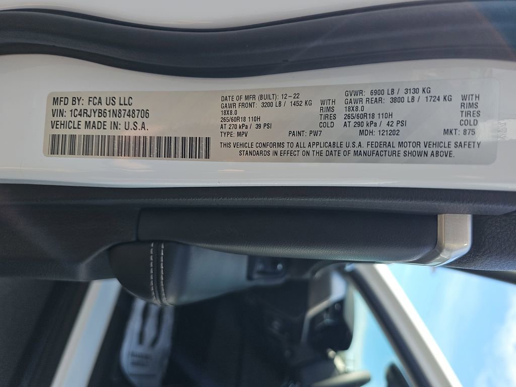 Used 2022 Jeep Grand Cherokee Limited 4xe w/ Luxury Tech Group II image 39