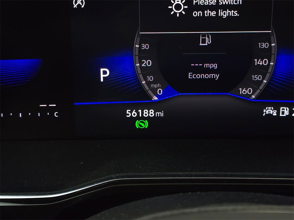 Used 2023 Volkswagen Jetta SE w/ Panoramic Sunroof Package image 26