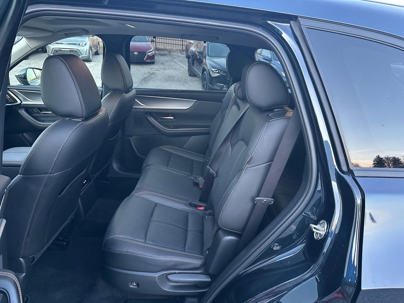 Used 2025 MAZDA CX-90 3.3 Turbo w/ Preferred Package image 25