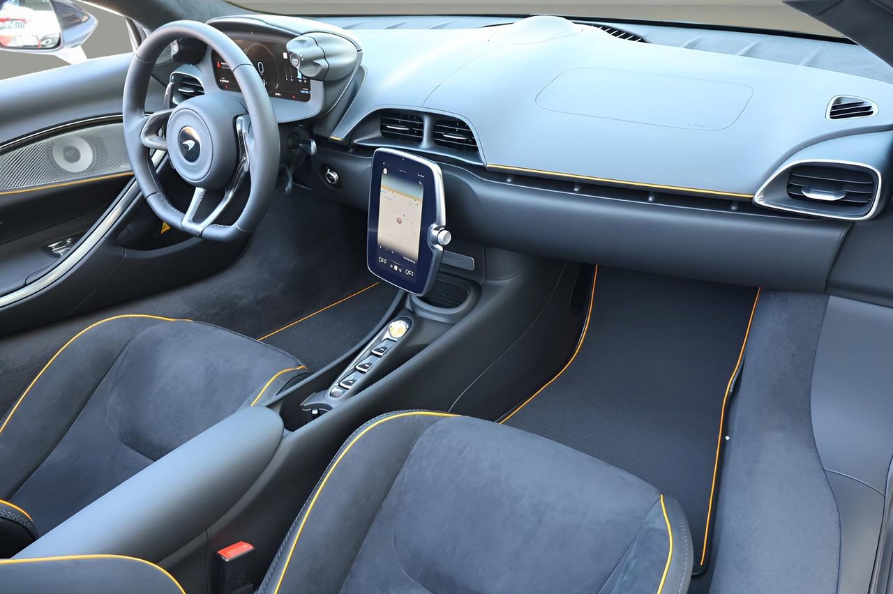 New 2026 McLaren Artura Spider image 23