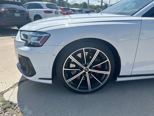 Used 2023 Audi S8 w/ S8 Executive Package AWD/4WD image 35